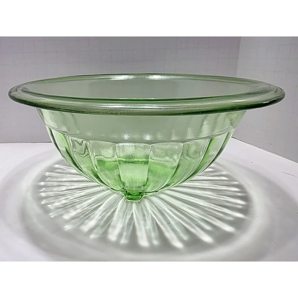 Vintage Hazel Atlas Uranium Glass Bowl